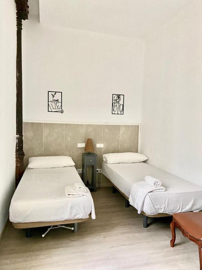 Apartamento En El Centro De Madrid!! Luaran gambar