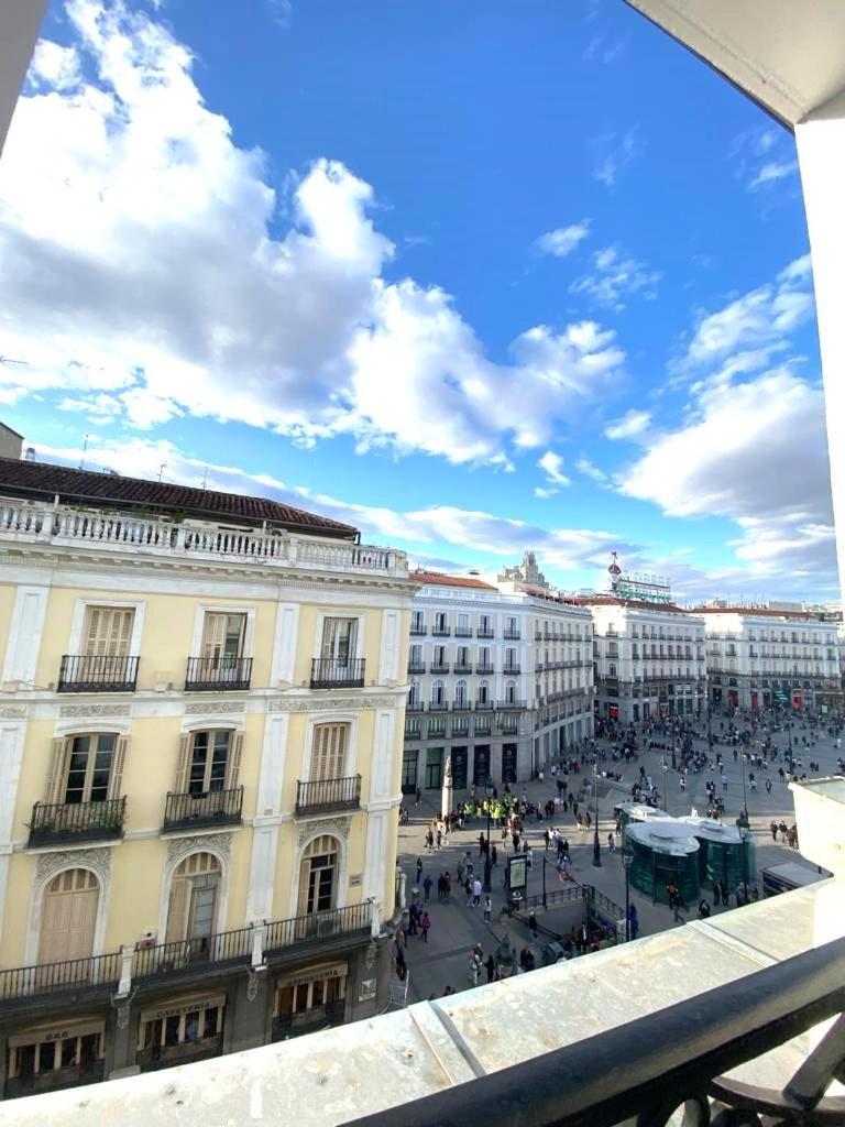Apartamento En El Centro De Madrid!! Luaran gambar