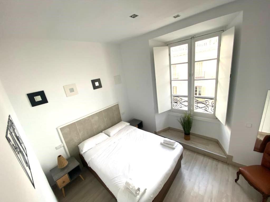 Apartamento En El Centro De Madrid!! Luaran gambar